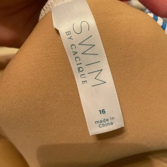 Cacique Swimwear - Picture 4 of 5